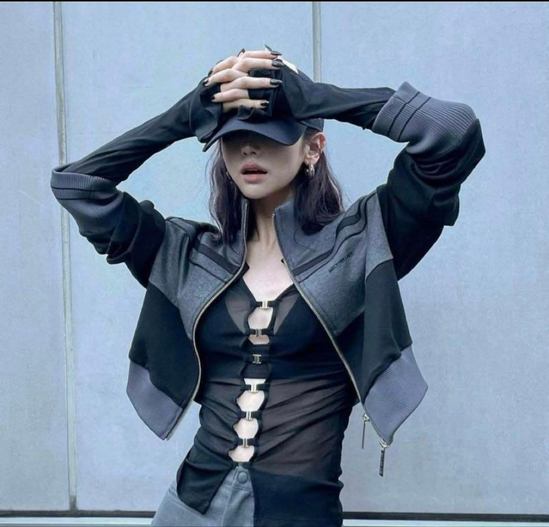 meltthelady cropped jersey II グレー - メルカリ