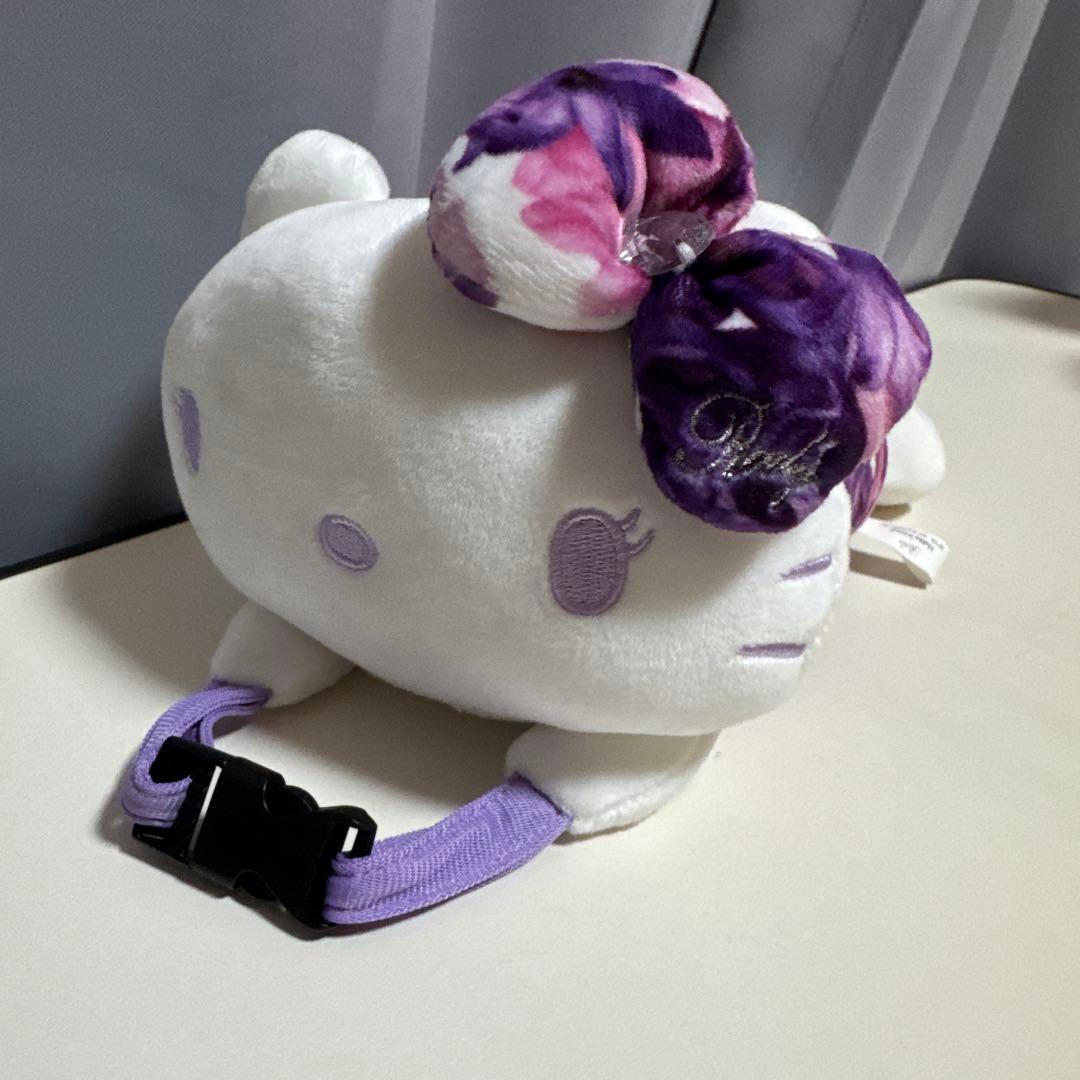 入手困難レア♡紫リゾフラ柄♡ Rady ハローキティ 吊り下げティッシュ