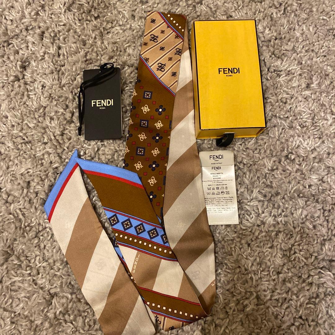 FENDI シルクスカーフ 120cm x 5cm Amazon | フェンディ スカーフ レディース シルク100% 120cm x 5cm