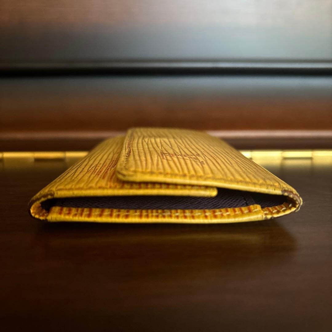 Louis Vuitton エピ タッシリイエロー ミュルティクレ6 キーケース