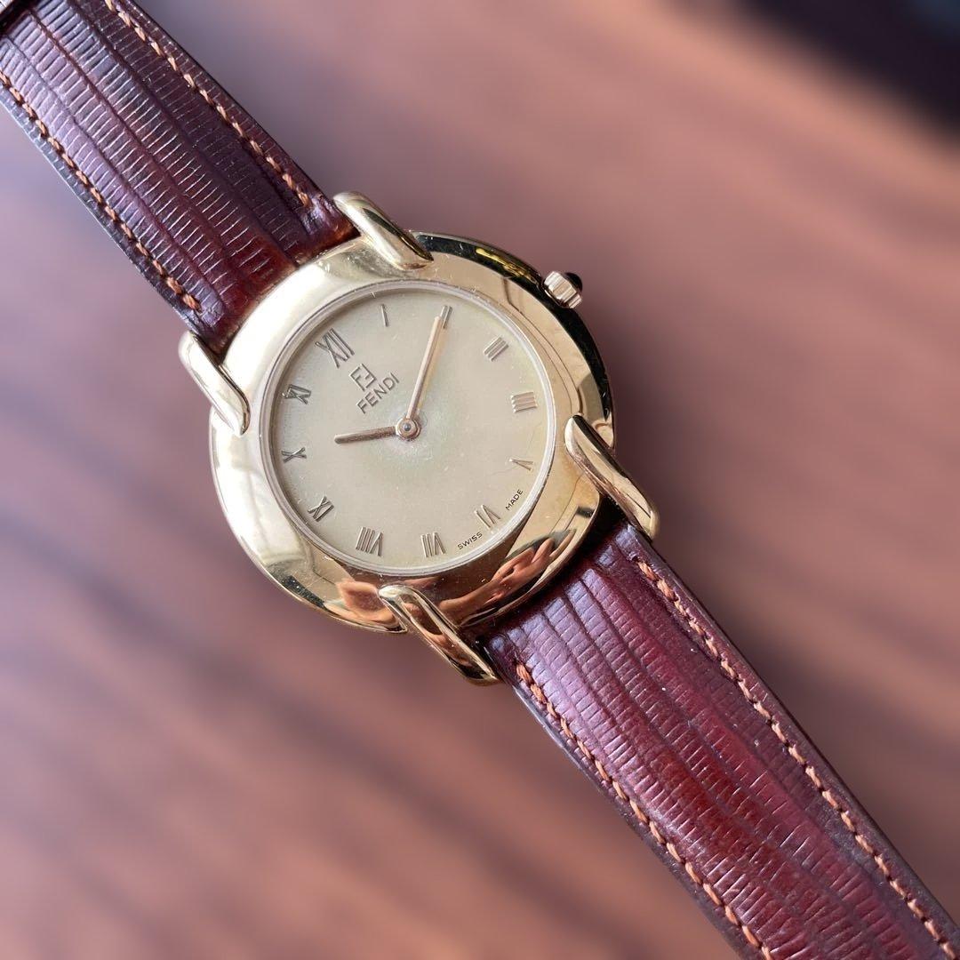 FENDI アナログ時計 ブラウンレザー - メルカリ