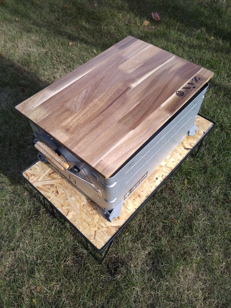 スノーピーク　シェルフコンテナ25用　スライド天板　ハンドメイド品　② スノーピーク・シェルフコンテナ25用 エキスパンドメタル天板 | I.M.F