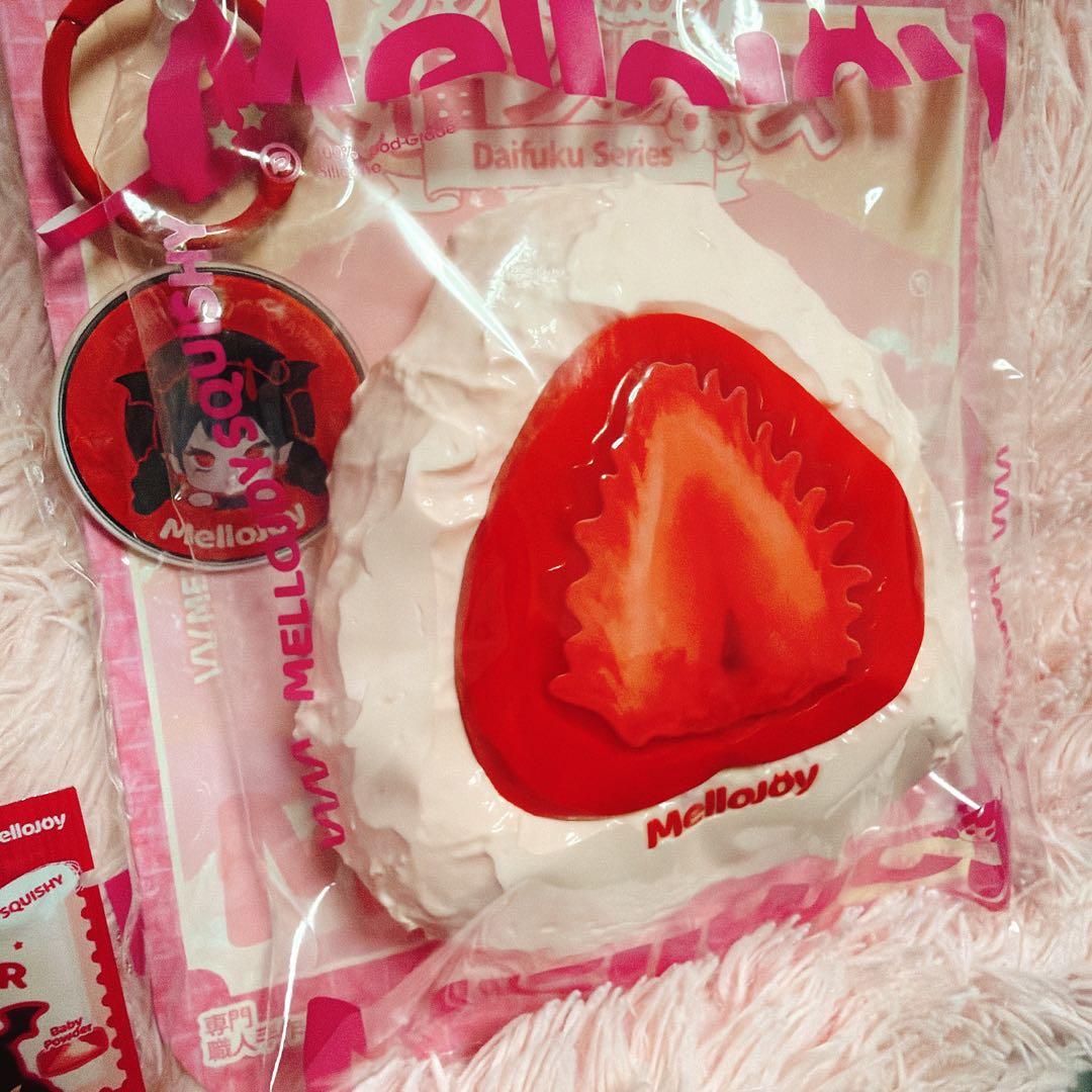 Mellojoy クリームまみれ大福 ストロベリー いちご スクイーズ - メルカリ
