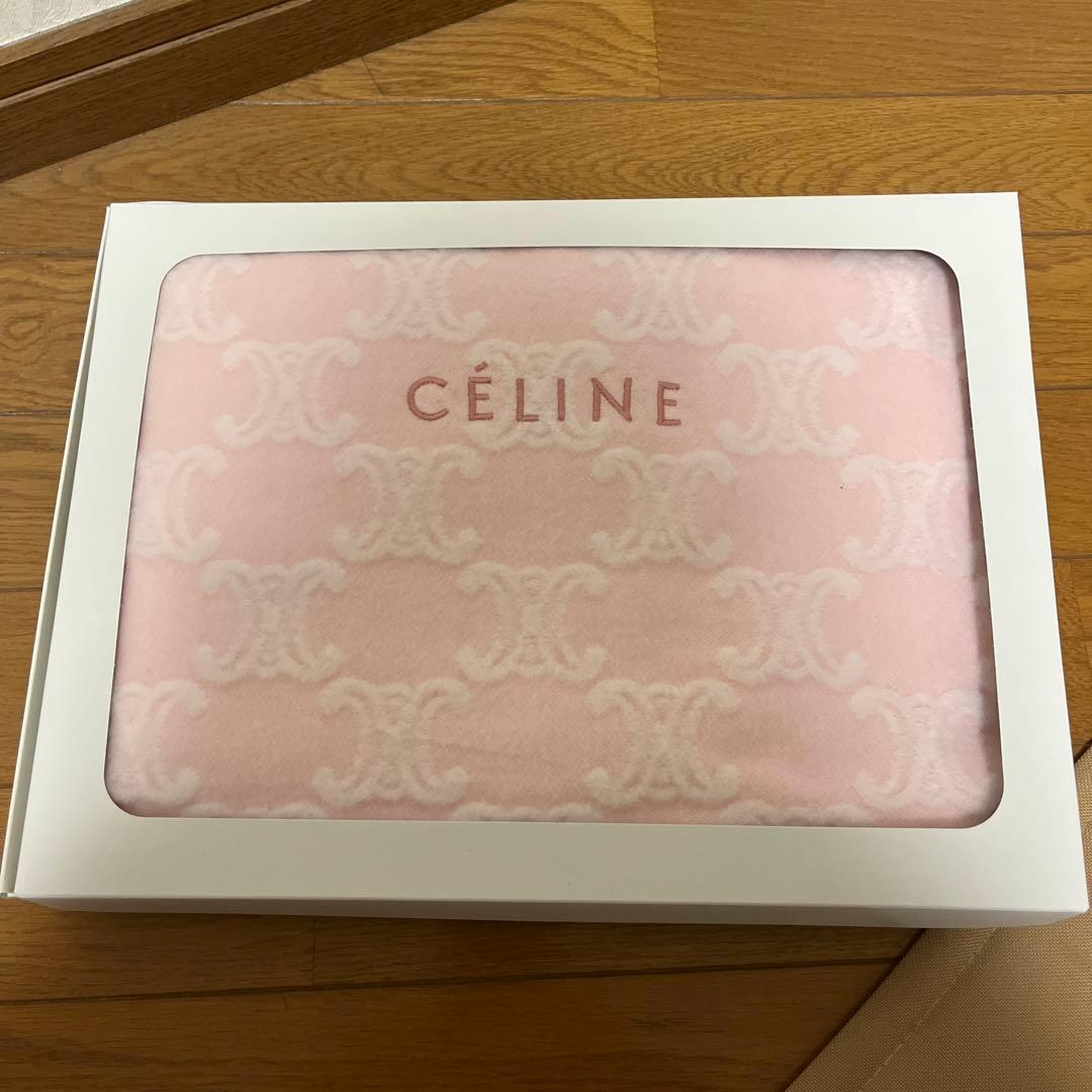 未使用 CELINE ひざ掛け ブランケット - メルカリ