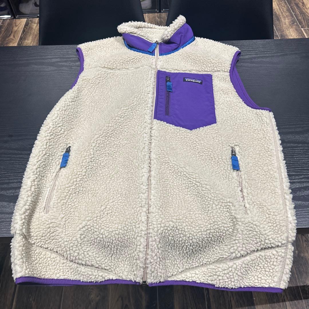 patagonia パタゴニア フリースベスト クリーム・紫 - メルカリ