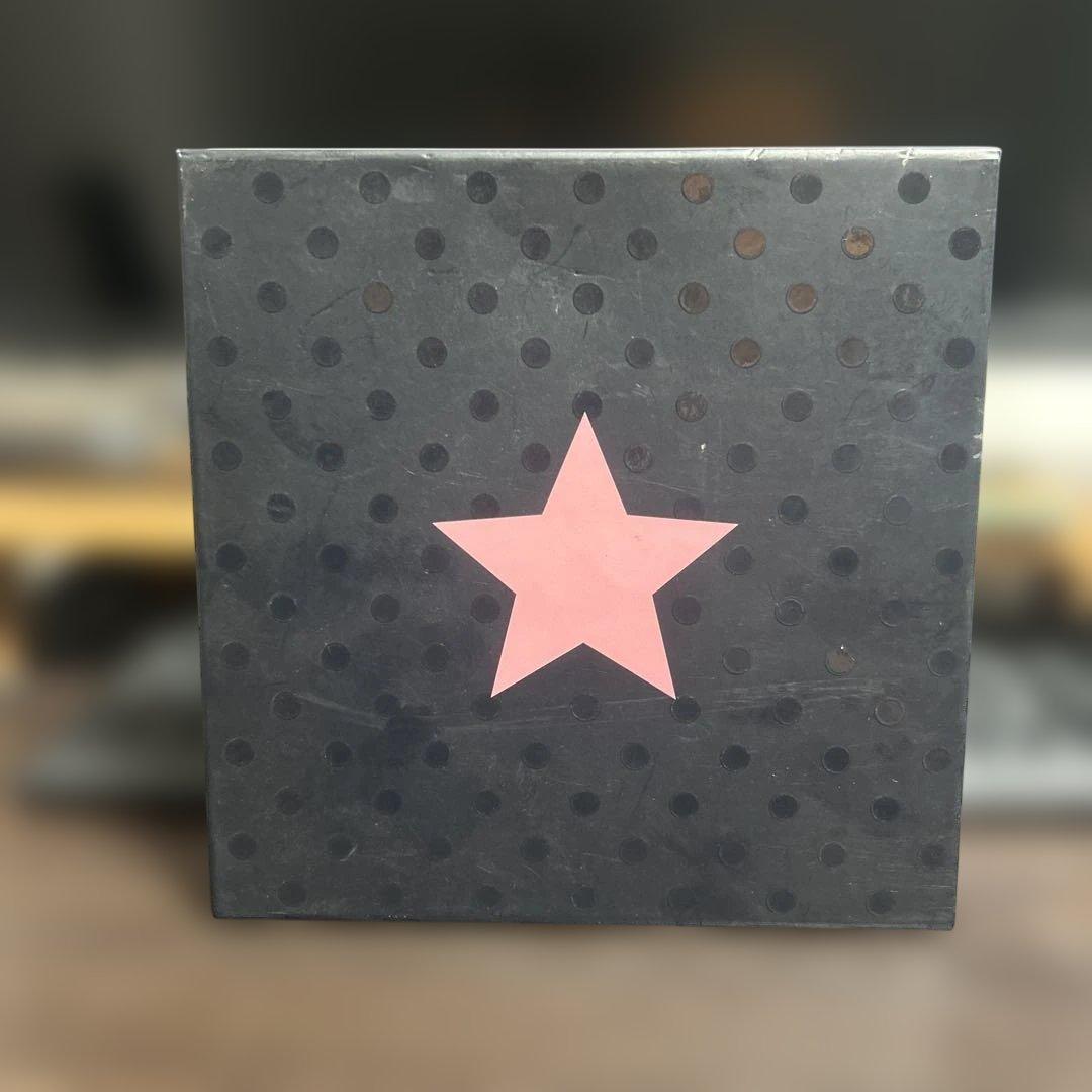 邦楽 K-ON! 7inch Vinyl \"Donuts\" BOX