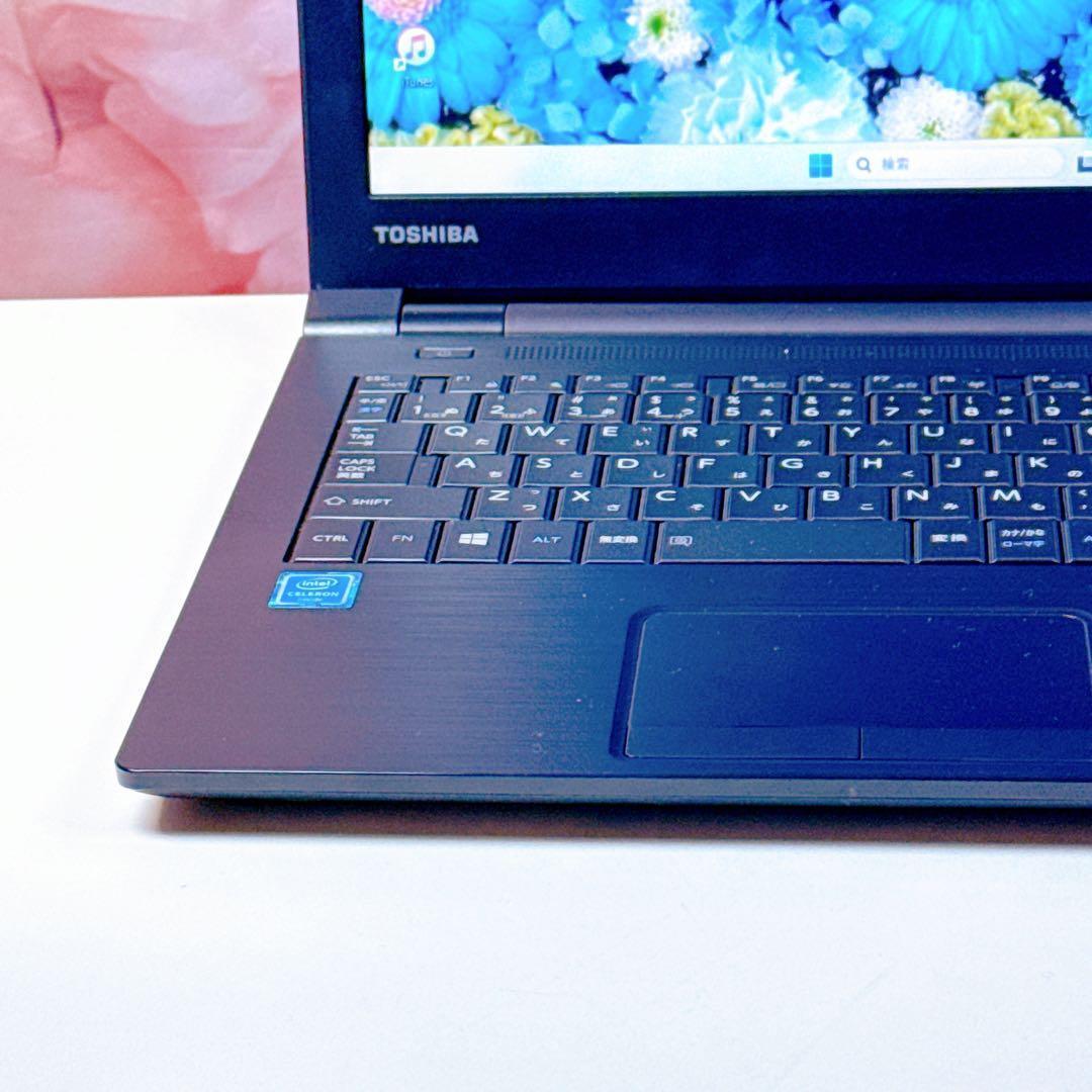 新品SSD✨windows11✨カメラ✨ノートパソコン✨オフィス✨薄型 - メルカリ