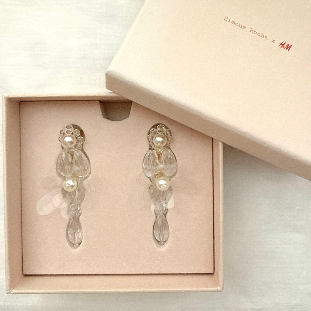 simone rocha H&M ピアス シモーネロシャ - メルカリ