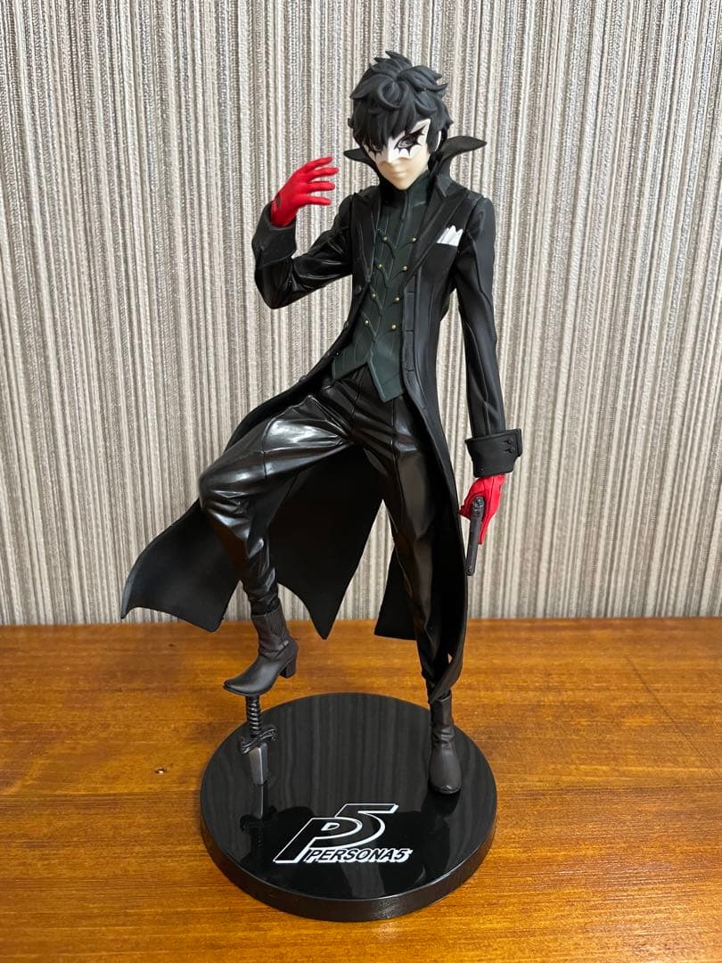 ペルソナ5 フィギュア 一番くじ ラストワン賞 - メルカリ