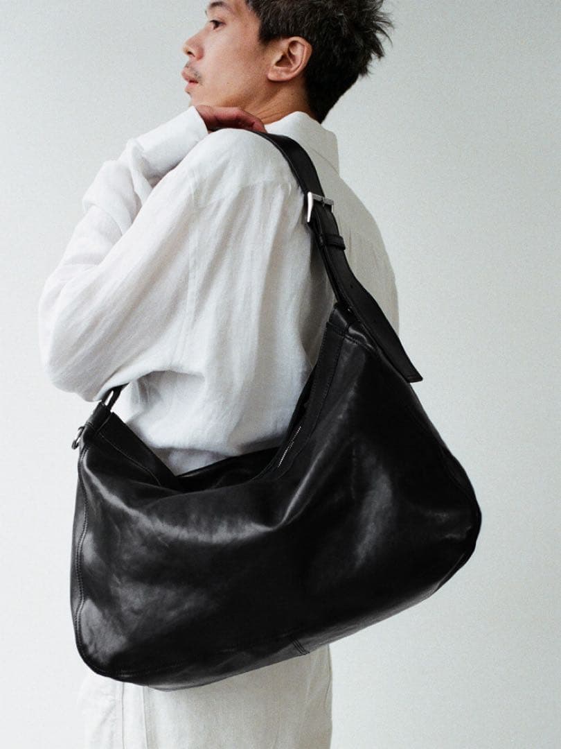 バッグ Llife POLISHED COW LEATHER NEWSPAPER BAG Llife POLISHED COW LEATHER NEWSPAPER BAG