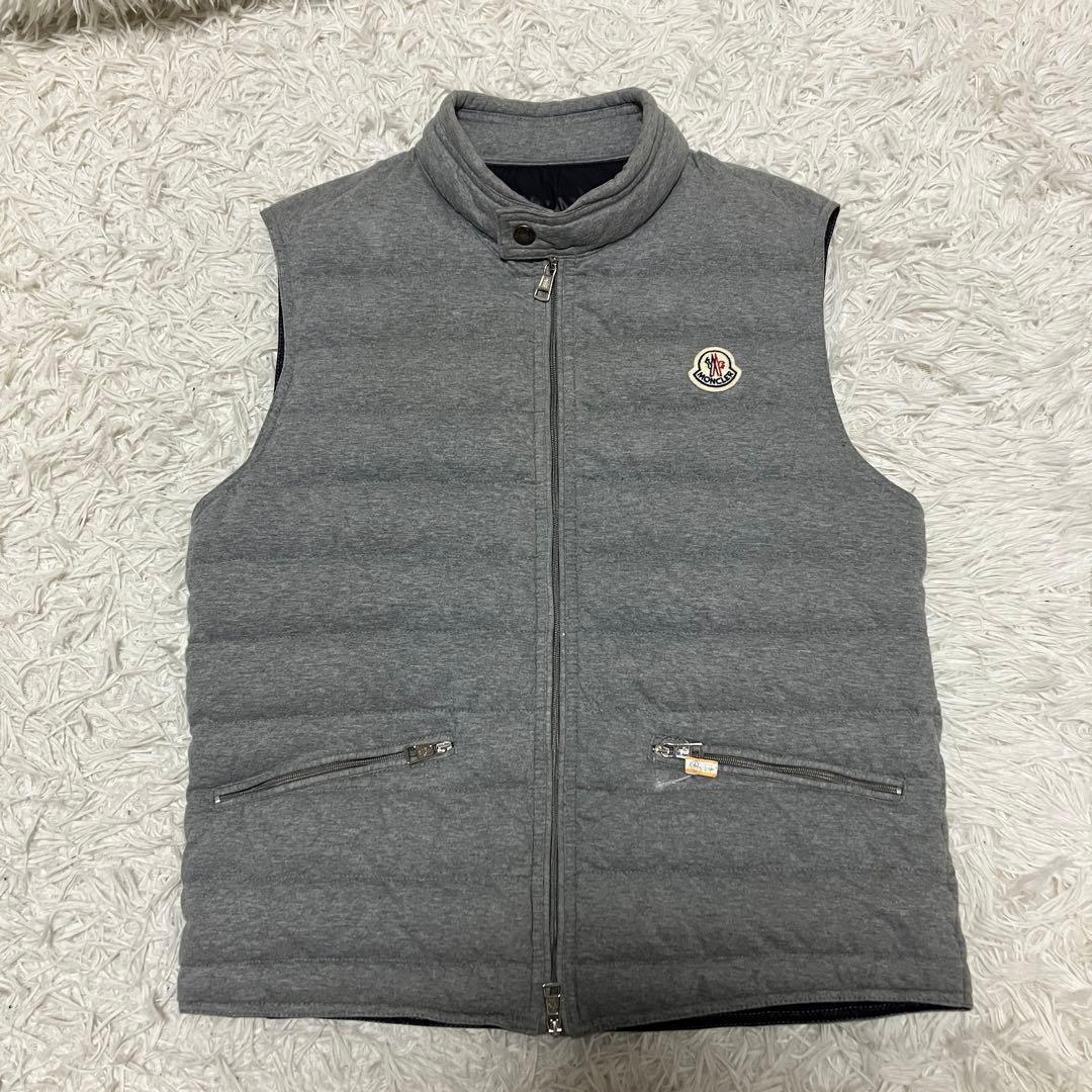 MONCLER　ダウンベスト　グレー　ロゴパッチ　　クリーニング済 MONCLER MONCLER ダウンベスト グレー ロゴパッチ クリーニング済