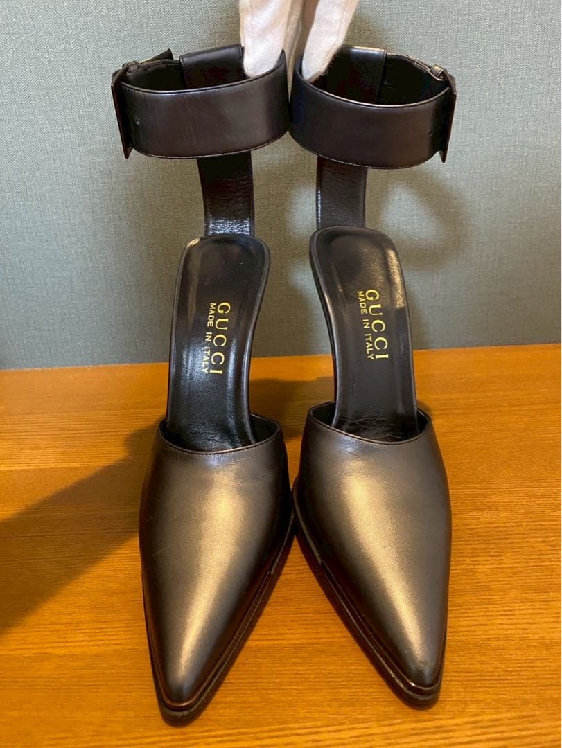 GUCCI グッチ　アンクルストラップ　ミュール　パンプス　ピンヒール
