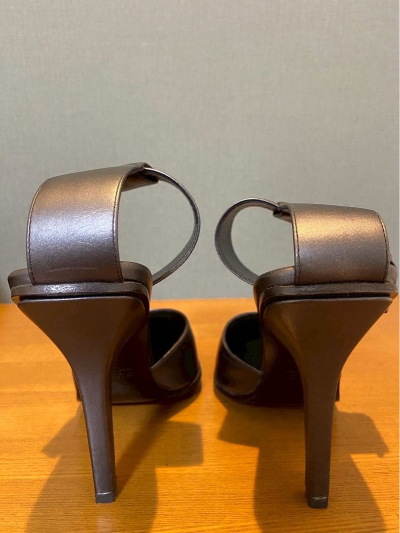 GUCCI グッチ　アンクルストラップ　ミュール　パンプス　ピンヒール