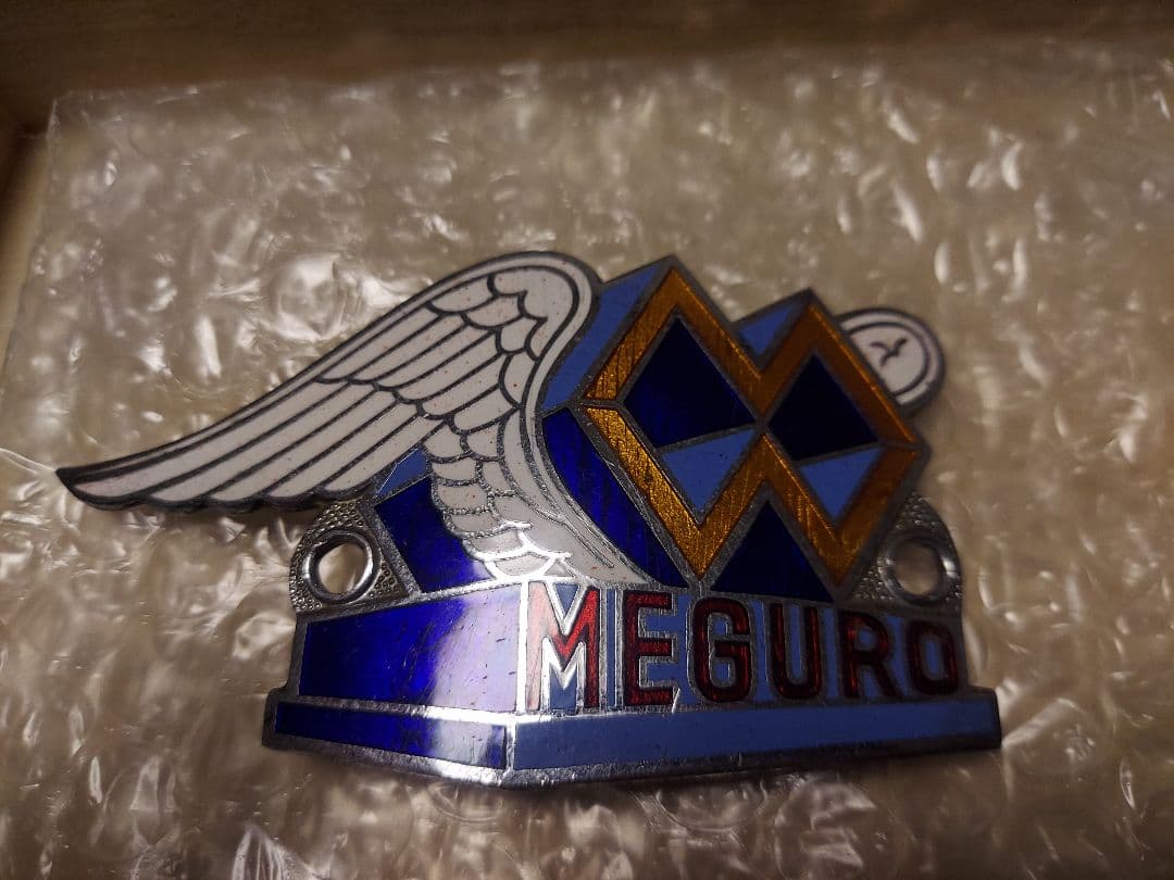 美品】MEGURO ウィングエンブレム 2個 + ピンバッジ セット