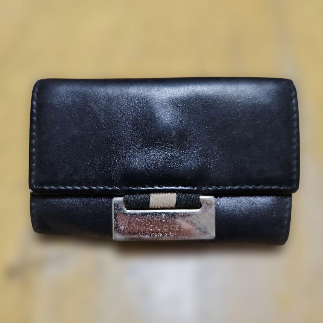 Gucci ブラック レザー キーケース - メルカリ