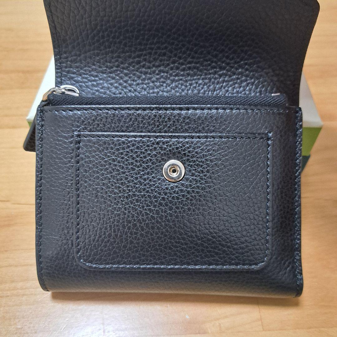 <Dr.ペッパー>MARNI / ロゴ刺繍 三つ折り財布 Dr.ペッパー様専用>MARNI / ロゴ刺繍 三つ折り財布 - メルカリ