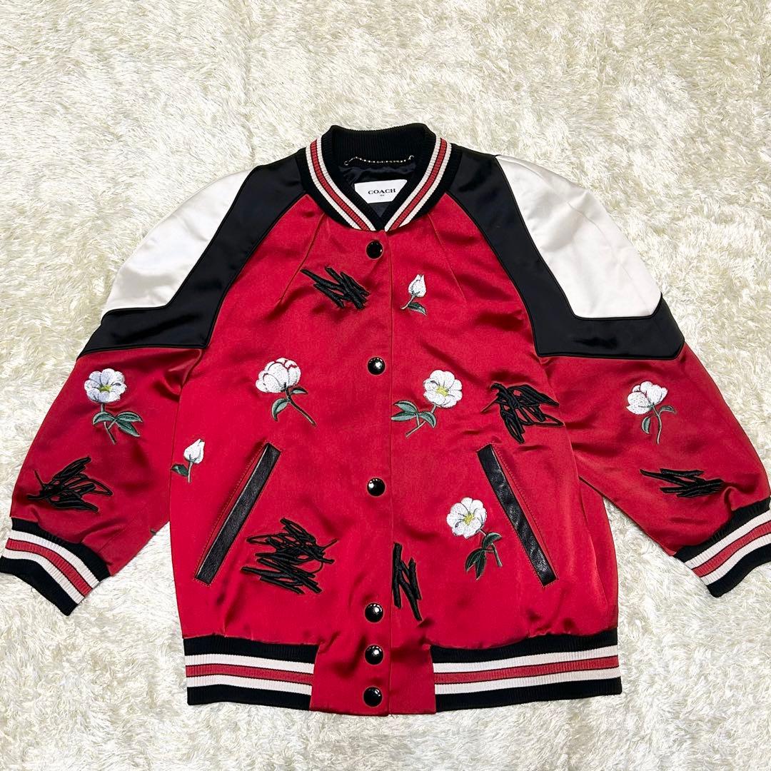 COACH コーチ スカジャン 刺繍 花 ボブキャット 2サイズ 赤 コーチ COACH スカジャン 花柄 刺繍 ボブキャット アウター その他