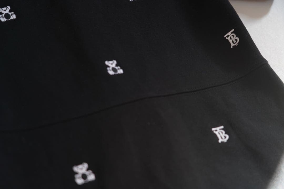 BURBERRY キッズ トーマスベア ブラック ワンピース 130㎝ 現行品