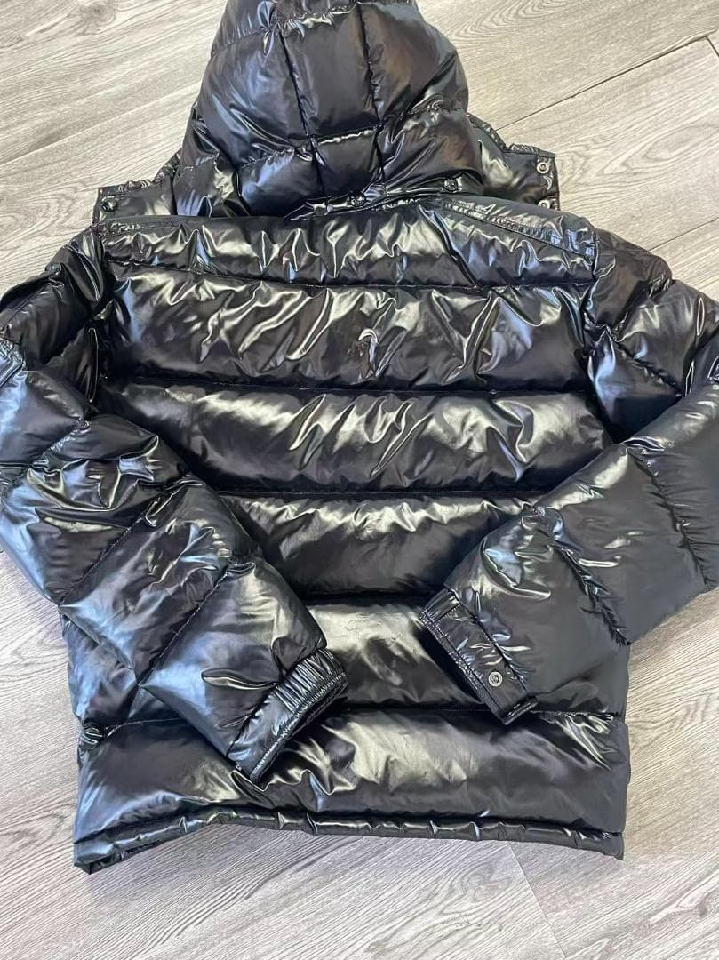 MONCLER 《人気》フード付きダウンジャケット サイズ3 ブラック