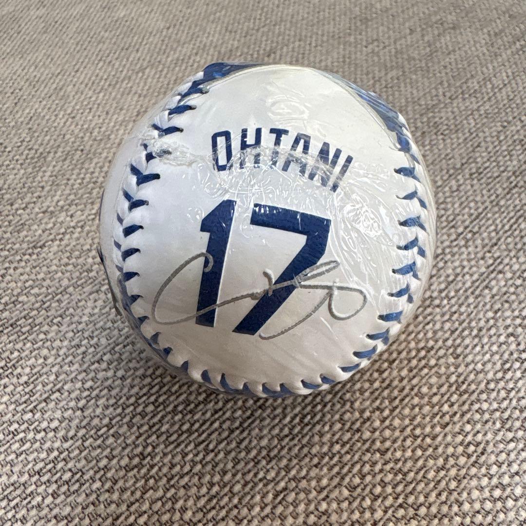 ☆レア品☆スタジアム限定☆大谷翔平☆サイン刺繍ボール⚾️ - メルカリ