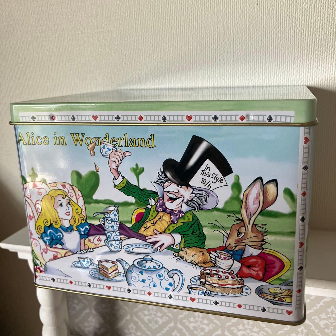 イギリス 陶器 不思議の国のアリス ヤマネ Cardew Beswick - メルカリ