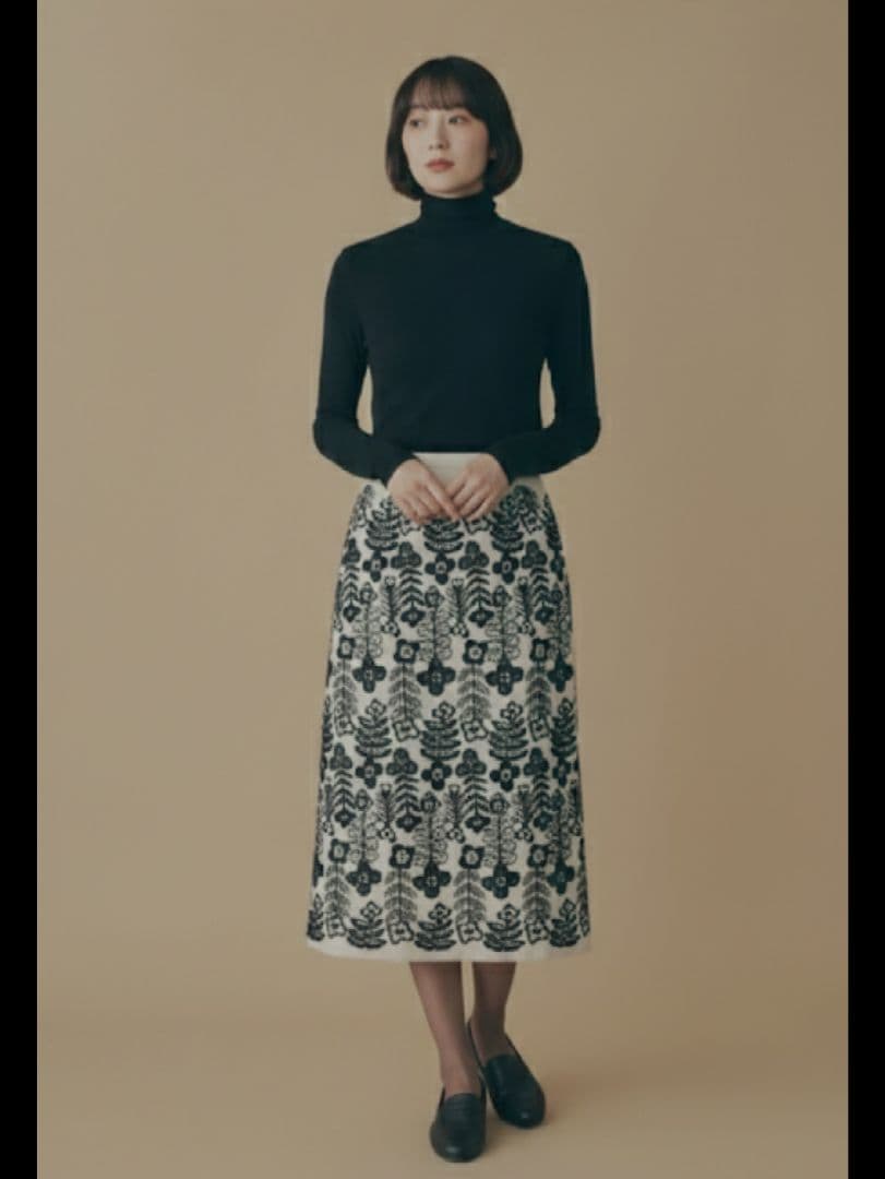 ミナペルホネン☆swing gadenタイトスカート2025-2026a/w新品 - メルカリ