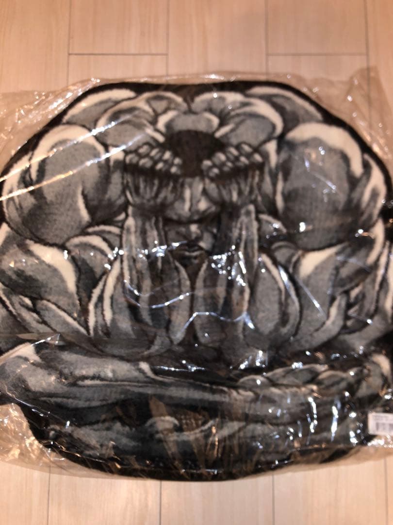 刃牙/ビスケットオリバ/ラグマット - メルカリ