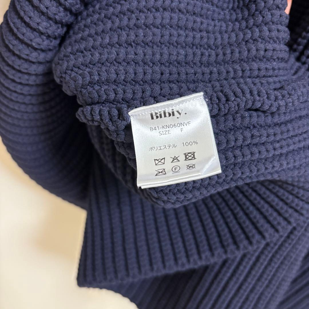 Bibiy. B WILLOW DRESS ネイビー - メルカリ