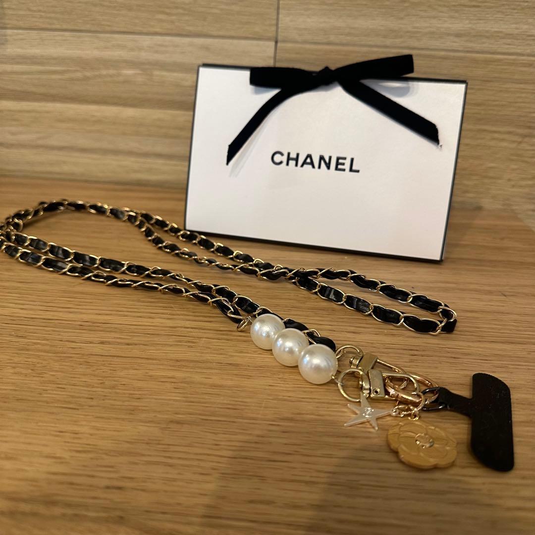 CHANEL シャネル ノベルティ チャーム カメリア スマホチェーン