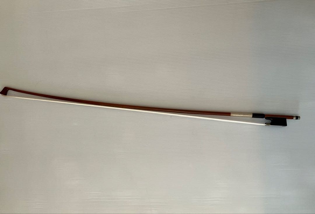 鈴木バイオリン No.330 4/4 1999年 杉藤弓付き 虎杢が美しい - メルカリ