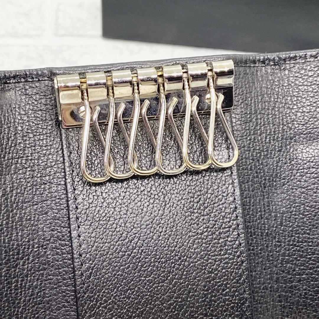 CHANEL  キーケース 6連  カメリア 黒 バタフライ ココマーク 型押し
