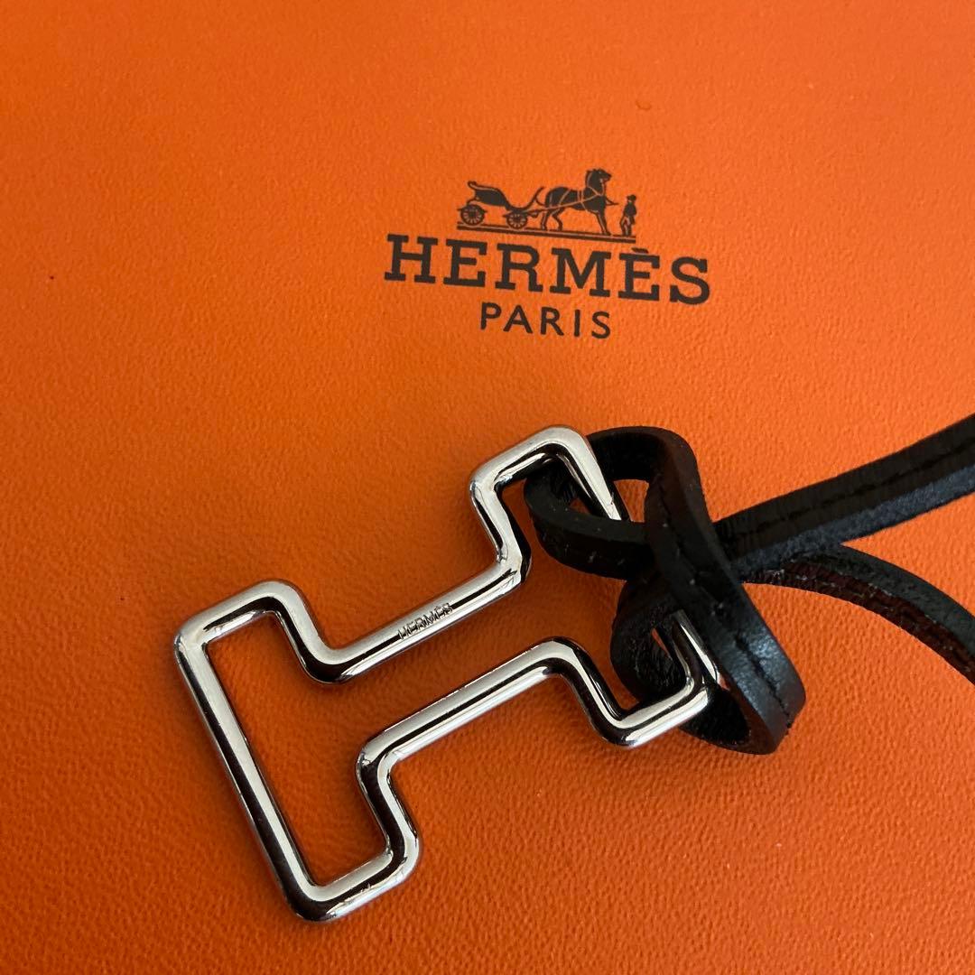 Hermès “Lanière” Noir エルメス ラニエール 黒 Hチャーム