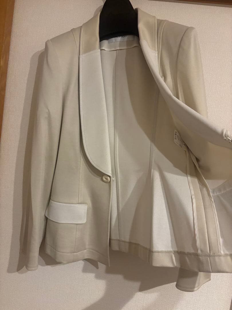 極美品】miss ashida ジャージーへちま襟ジャケット Mサイズ - メルカリ