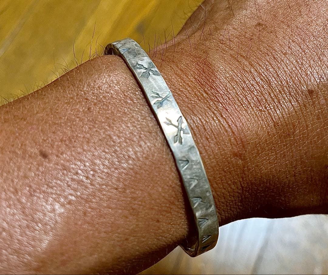 ナバホ族 シルバー バングル navajo シルバー925 950 ゴローズ Navajo Rick Enriquez Silver Bangle No.1 ナバホ族 シルバーバングル