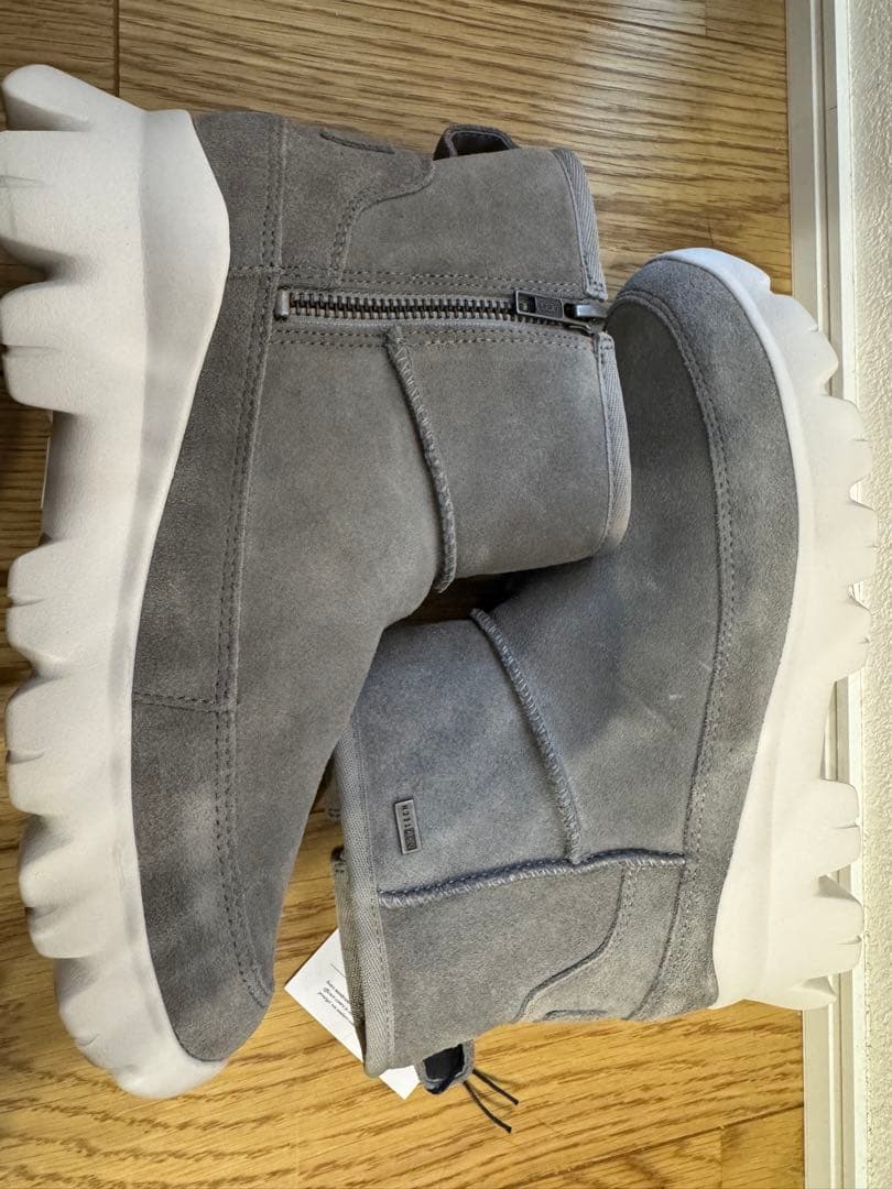 新品 未使用 UGG アグ PALOMAR ムートンブーツ グレー 23.5cm