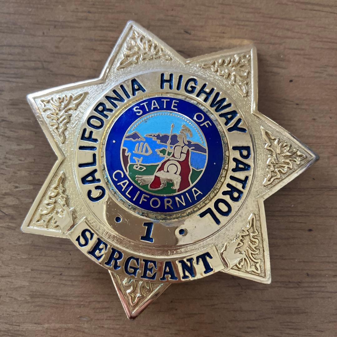 ポリス バッジ レプリカ ハイウェイパトロール カリフォルニア - メルカリ
