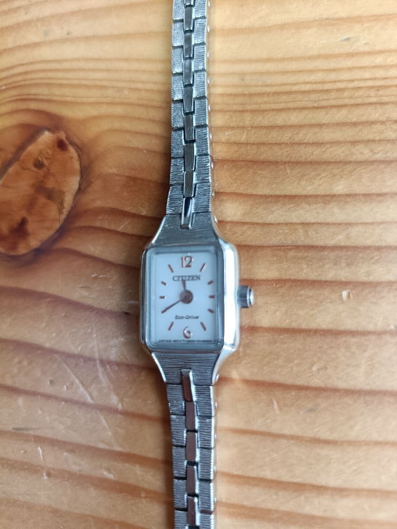 CITIZEN kii: シチズン キー エコドライブ E0320-58A