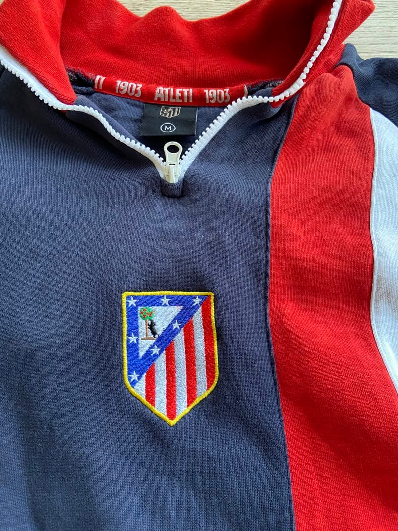 アトレティコ•マドリード レトロスウェット(M)、マフラーセット