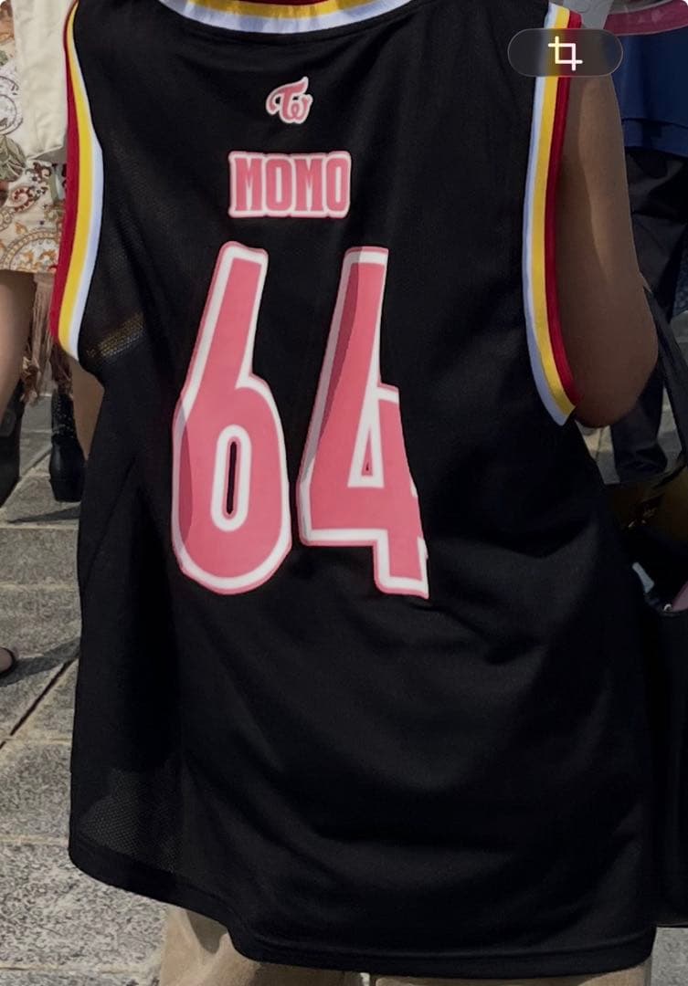 TWICE ready to be モモ MOMO メッシュユニフォーム - メルカリ