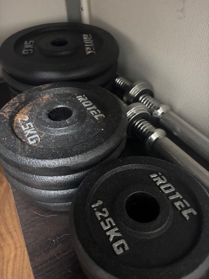 IROTEC 20kg×2 ダンベル Amazon | IROTEC （アイロテック） アイアン ダンベル 40KGセット