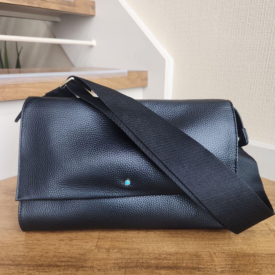 【美品】イアパピヨネ　ワイドテープショルダーバッグ ear PAPILLONNER◇ワイドテープショルダーバッグ/ダルメシアン柄