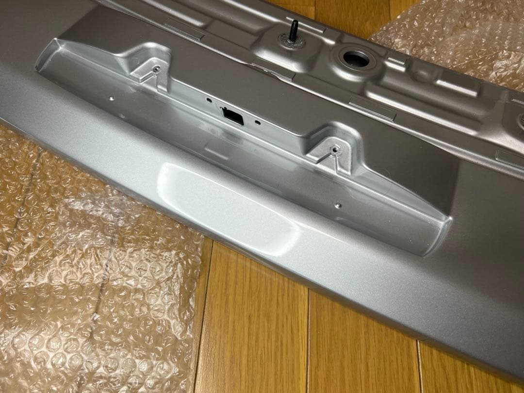 専用商品 TRD 50系プリウス前期シルバー　 リアトランクスポイラー