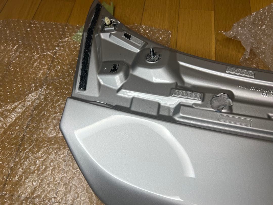 専用商品 TRD 50系プリウス前期シルバー　 リアトランクスポイラー