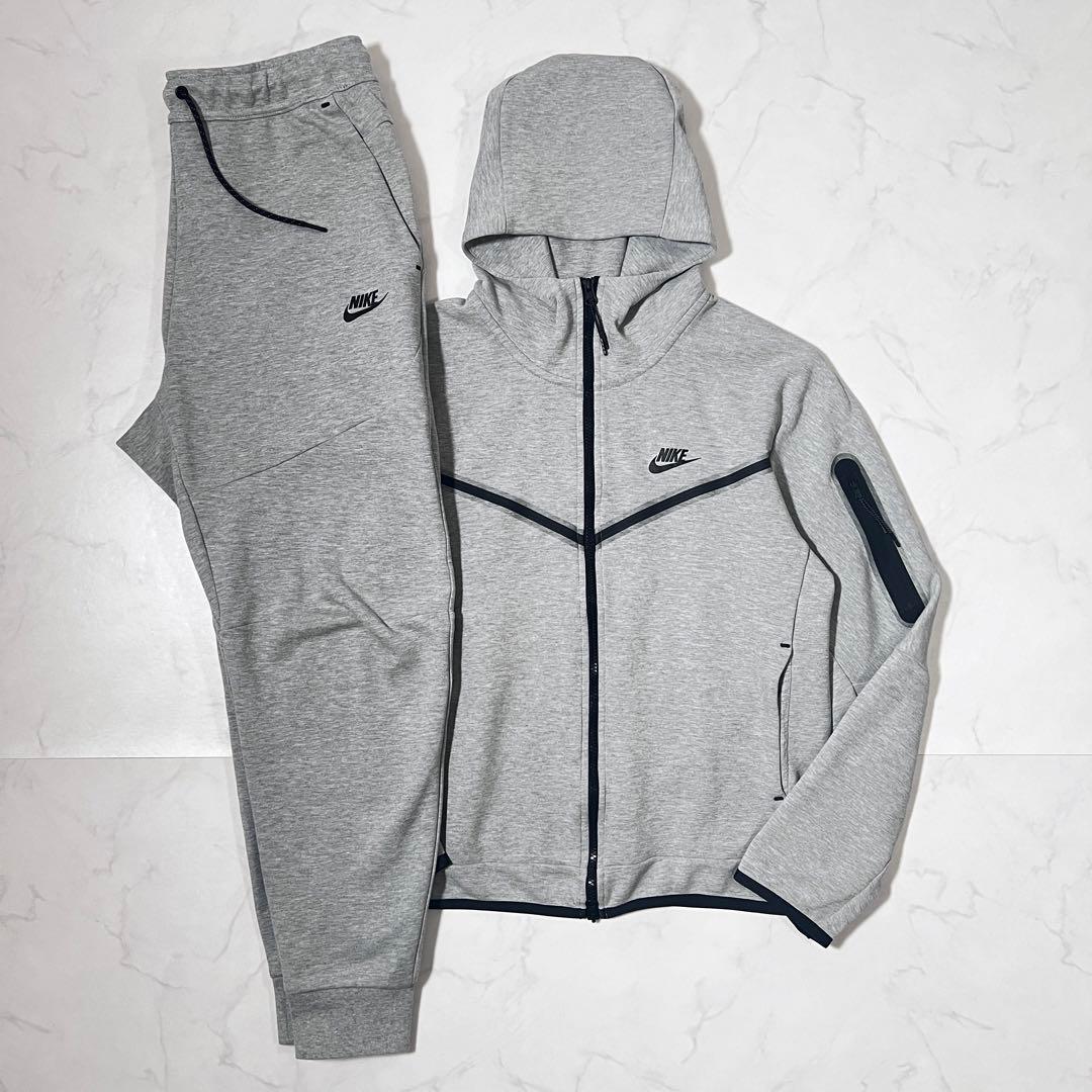 NIKE ナイキ テックフリース セットアップ グレー 上下L - メルカリ