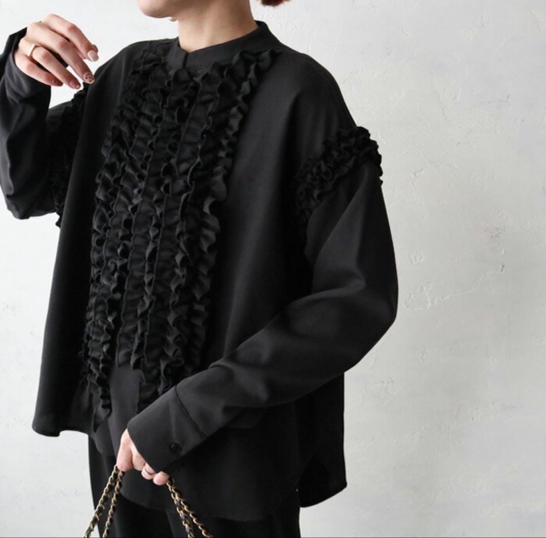 フロントフリルブラウス トレフルプラスワン ohga - メルカリ