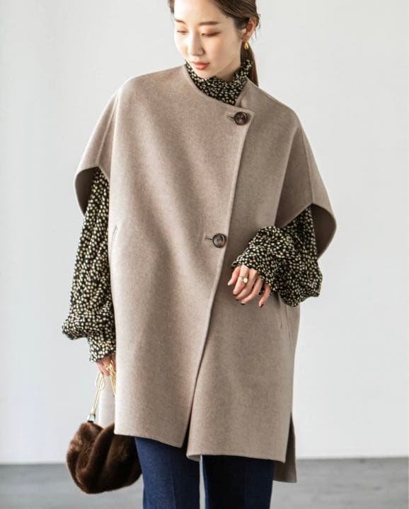 新品 ノーブル MTR リバーポンチョ ジレ - メルカリ