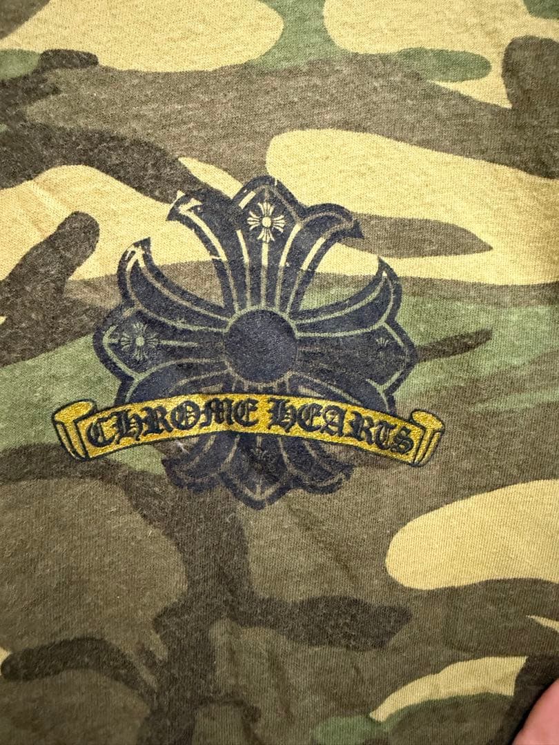 クロムハーツ カモフラTシャツ S - メルカリ