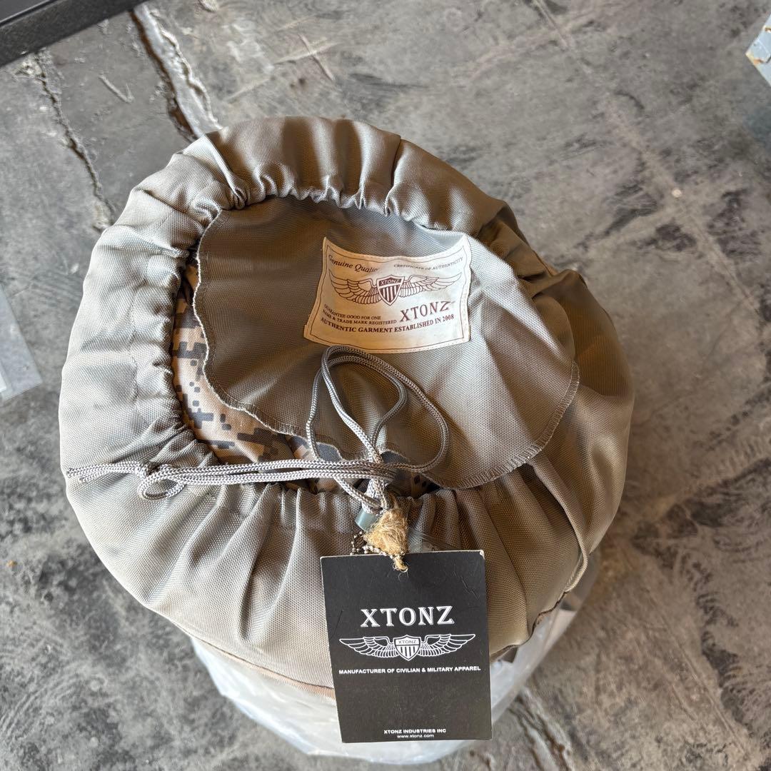 XTONZ シュラフ ダウン100% ミリタリー 新品 710688