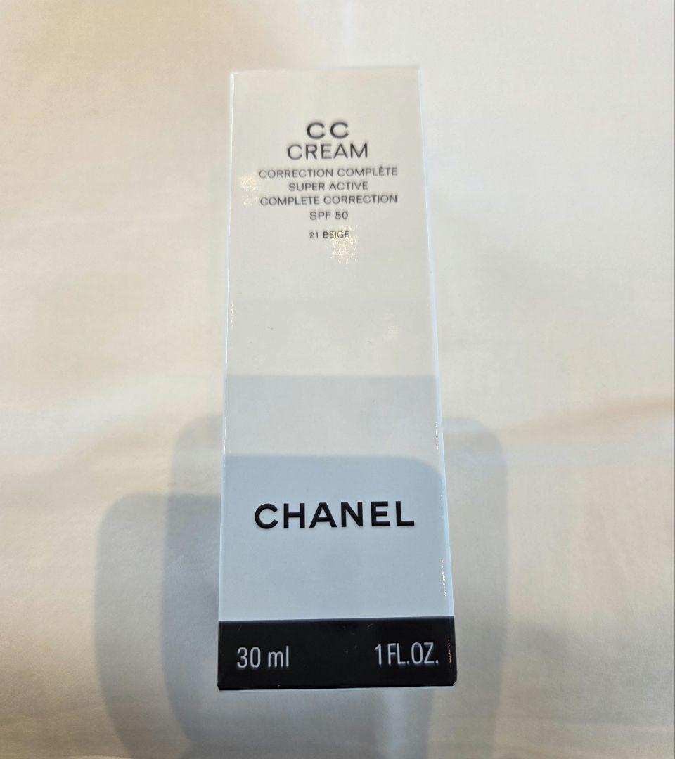CHANEL CCクリーム N21ベージュ SPF 50 30ml