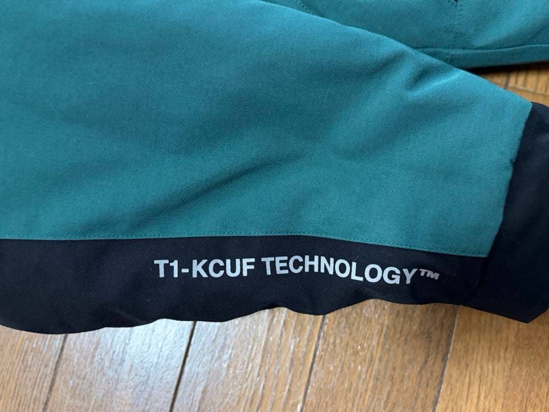 週末値下HUF NYSTROM PUFF JACKET 日本限定モデル